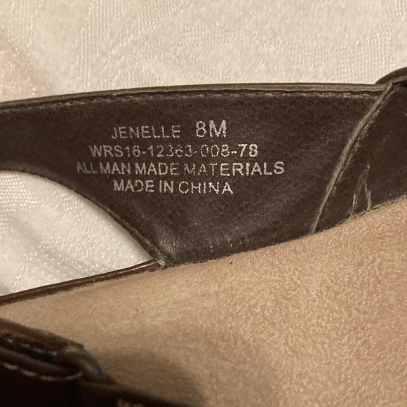 Yuu Jenelle Brown Flat Comfort Woven Faux Leather Fisherman Slingback Sandals - Picture 9 of 13